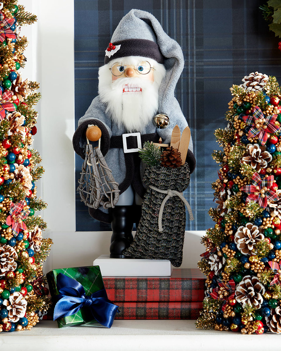 Mountain Santa Nutcracker